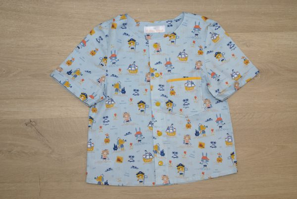 Chemise enfant popeline coton bio GOTS 4 ans devant motif animaux pirates fond bleu ciel