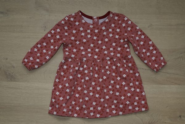 Robe bébé jersey coton bio gots elasthanne motif fleuri bois de rose 6 mois devant