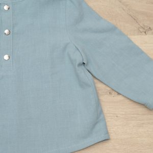 chemise bébé encolure tunisienne coton lavé bio 12 mois détail 2 vert sauge motif uni