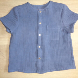 Chemise enfant coton double gaze bio devant motif uni bleu 4 ans